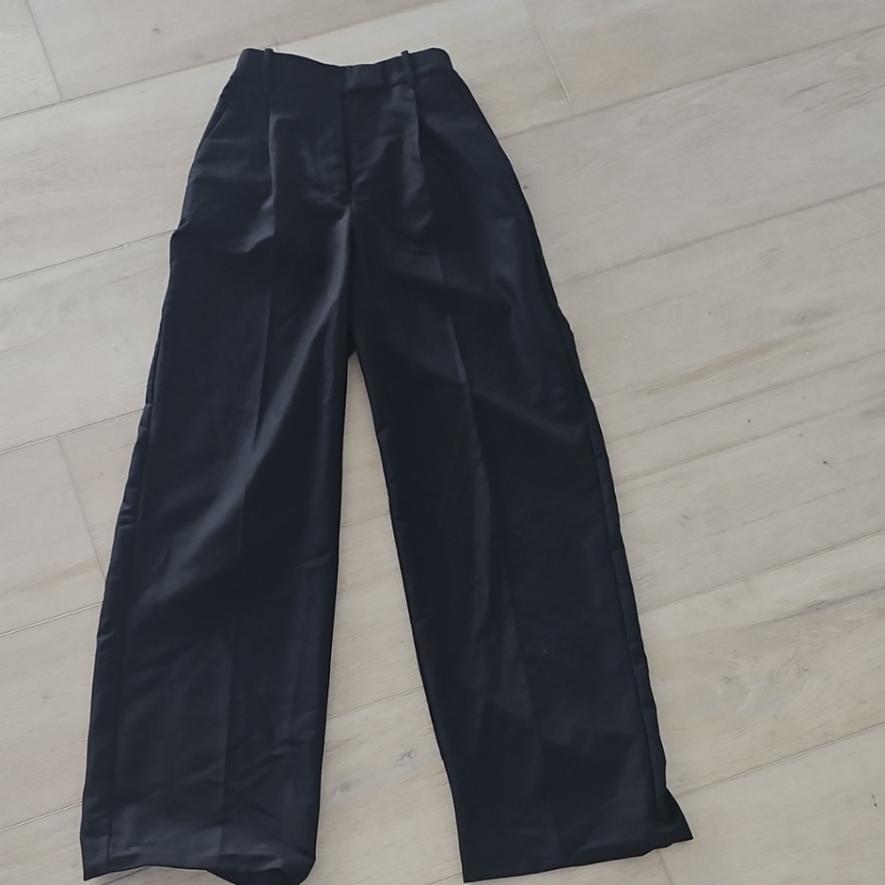Zara Black Wide Leg Pants Relaxed Fit